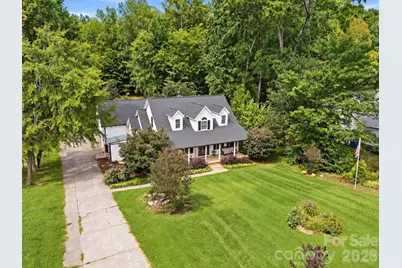 8866 Oldenburg Drive, Mount Pleasant, NC 28124 - Photo 2