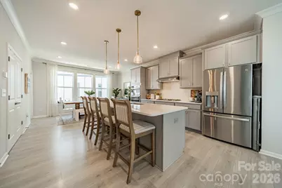 4040 Hidden Oaks Drive, Charlotte, NC 28205 - Photo 8
