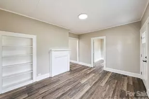 113 Mountain View St, Morganton, NC 28655 - Photo 6