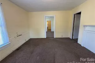 509 Denver St, Kannapolis, NC 28083 - Photo 2