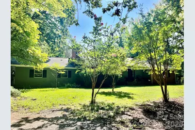 521 Courtney Lane, Matthews, NC 28105 - Photo 1