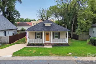 521 Katonah Ave, Charlotte, NC 28208 - Photo 2