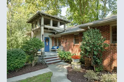 275 S Rugby Road, Hendersonville, NC 28791 - Photo 4