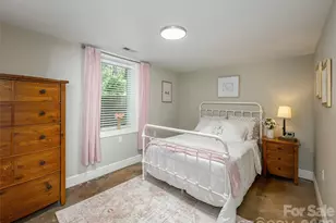 275 S Rugby Rd, Hendersonville, NC 28791 - Photo 30