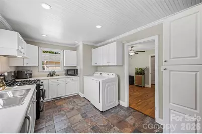 222 Wiley Avenue, York, SC 29745 - Photo 12