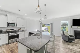 127 Lantern Acres Dr, Mooresville, NC 28115 - Photo 8