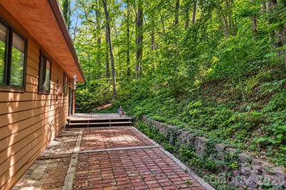 8 Shadywood Circle, Asheville, NC 28803 - Photo 16