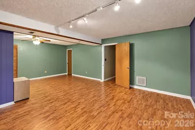 8 Shadywood Circle, Asheville, NC 28803 - Photo 10