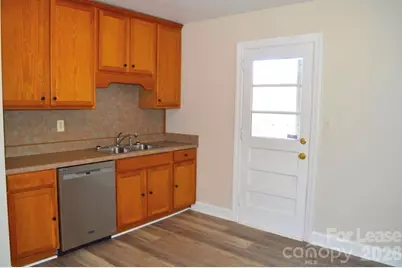 724 Maupin Avenue, Salisbury, NC 28144 - Photo 4