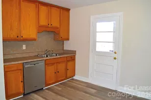 724 Maupin Ave, Salisbury, NC 28144 - Photo 4