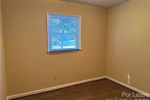 5672 Claridge Dr, Hickory, NC 28602 - Photo 14