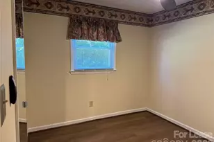 5672 Claridge Dr, Hickory, NC 28602 - Photo 6