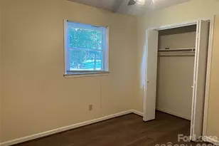 5672 Claridge Dr, Hickory, NC 28602 - Photo 10