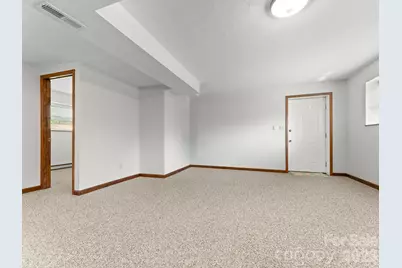 106 Mohican Trail, East Flat Rock, NC 28726 - Photo 22