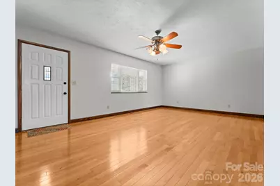 106 Mohican Trail, East Flat Rock, NC 28726 - Photo 2