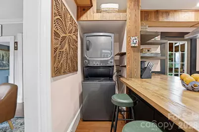 60 Roberts Street, Asheville, NC 28801 - Photo 6