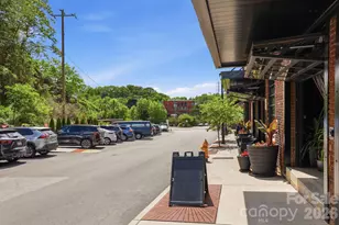 60 Roberts St, Asheville, NC 28801 - Photo 40