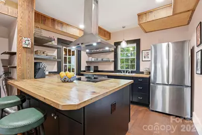 60 Roberts Street, Asheville, NC 28801 - Photo 4