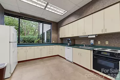 301 Np and L Loop, Franklin, NC 28734 - Photo 22