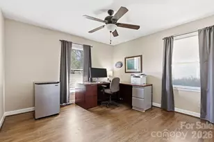 8317 Fallsdale Dr, Charlotte, NC 28214 - Photo 24