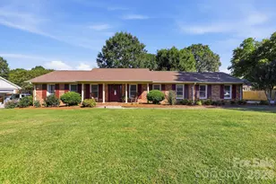 8317 Fallsdale Dr, Charlotte, NC 28214 - Photo 1