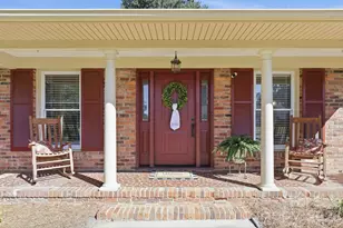 8317 Fallsdale Dr, Charlotte, NC 28214 - Photo 6