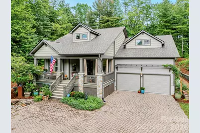 151 Monarch Road, Hendersonville, NC 28739 - Photo 2