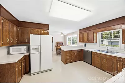 2022 Crowders Creek Road, Gastonia, NC 28052 - Photo 12