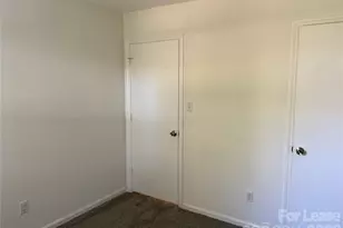 8526 Castle Pine Ct, Charlotte, NC 28226 - Photo 12