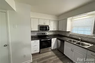 8526 Castle Pine Ct, Charlotte, NC 28226 - Photo 1