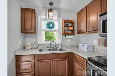 123 Strawberry Drive, Inman, SC 29349 - Photo 12