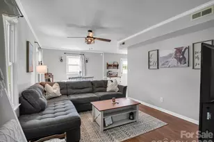 123 Strawberry Dr, Inman, SC 29349 - Photo 6