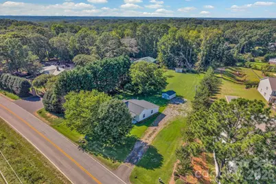1704 Carolina Country Club Road, Spartanburg, SC 29306 - Photo 4