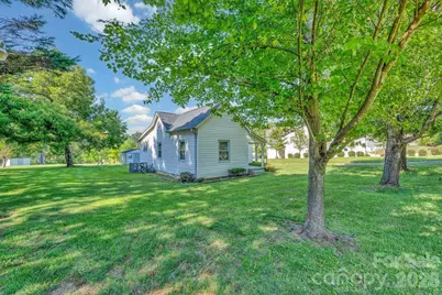 1704 Carolina Country Club Road, Spartanburg, SC 29306 - Photo 2