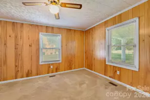 1704 Carolina Country Club Rd, Spartanburg, SC 29306 - Photo 18