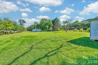 1704 Carolina Country Club Road, Spartanburg, SC 29306 - Photo 6