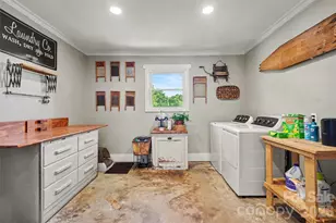 8121 Old Davis Rd, Norwood, NC 28128 - Photo 22