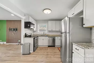 447 E Woodlawn Road, Charlotte, NC 28209 - Photo 8