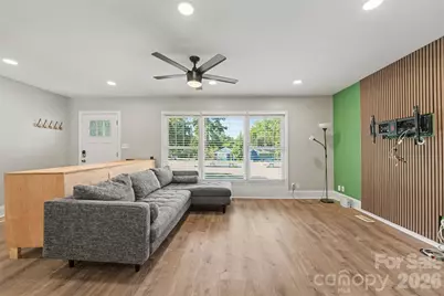 447 E Woodlawn Road, Charlotte, NC 28209 - Photo 4