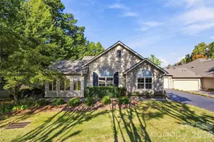 2808 Polo Club Blvd, Matthews, NC 28105 - Photo 2
