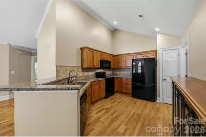 2808 Polo Club Boulevard, Matthews, NC 28105 - Photo 12