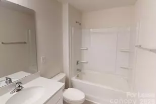 7265 Finnigan Rd, Charlotte, NC 28215 - Photo 6