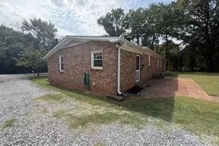 3307 Boat Club Rd, Belmont, NC 28012 - Photo 4