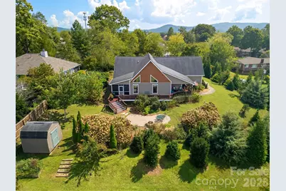 90 S Oaklawn Avenue, Brevard, NC 28712 - Photo 4