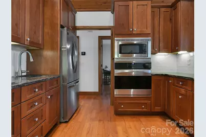 90 S Oaklawn Avenue, Brevard, NC 28712 - Photo 28