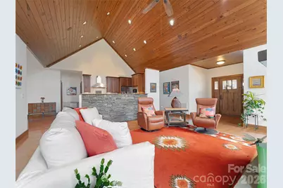 90 S Oaklawn Avenue, Brevard, NC 28712 - Photo 20