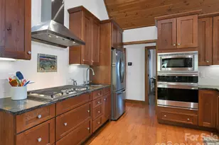 90 S Oaklawn Ave, Brevard, NC 28712 - Photo 26