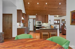 90 S Oaklawn Ave, Brevard, NC 28712 - Photo 24