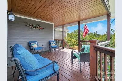 90 S Oaklawn Avenue, Brevard, NC 28712 - Photo 14