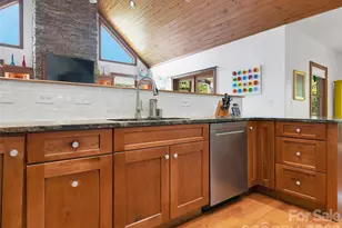 90 S Oaklawn Ave, Brevard, NC 28712 - Photo 30